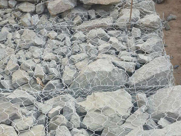 格賓網(wǎng)箱圖片4